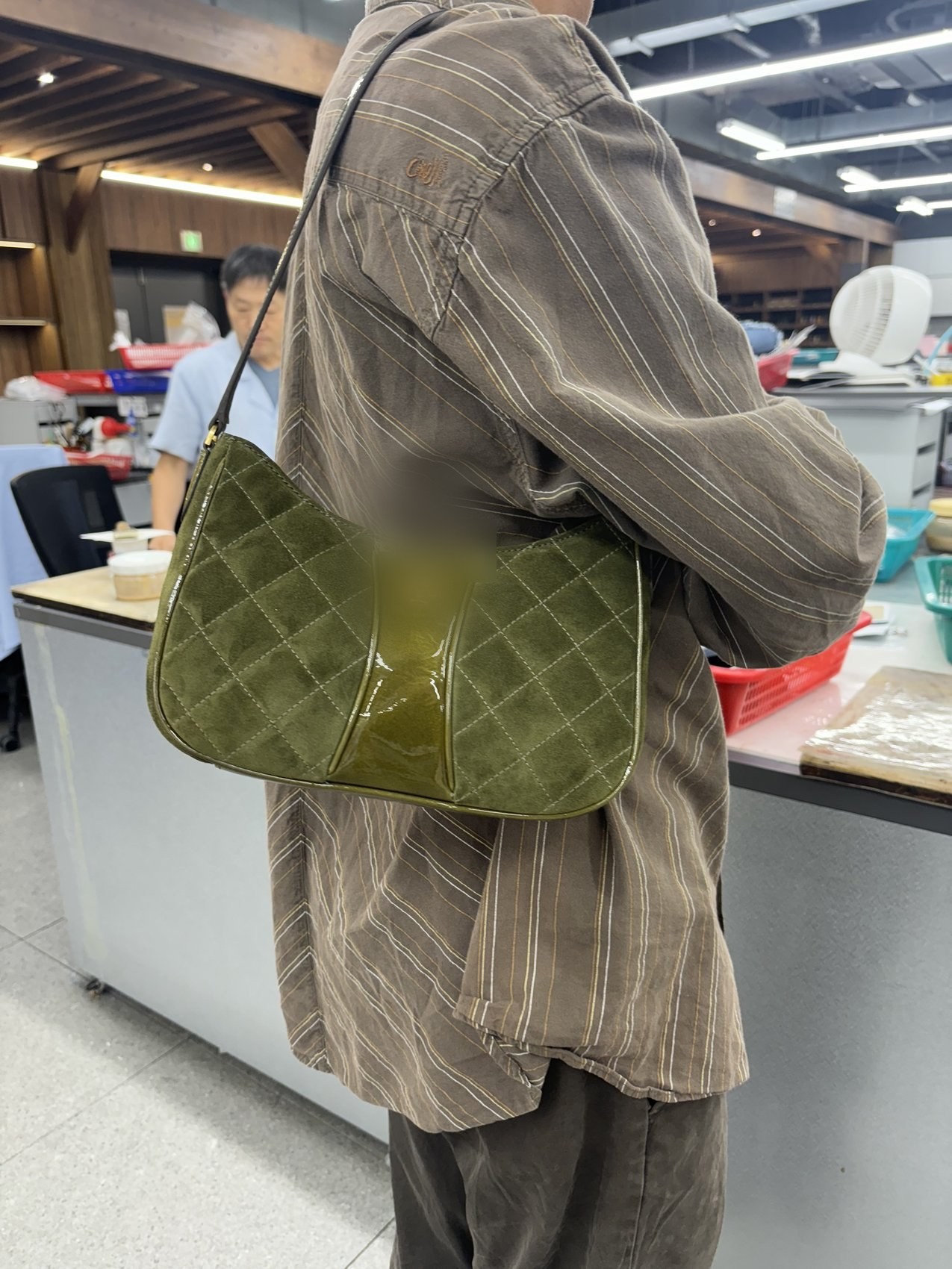 Simone Acc. Collection, green quilted bag